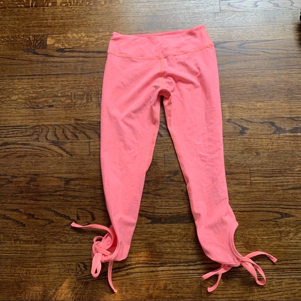 Beyond yoga crop leggings